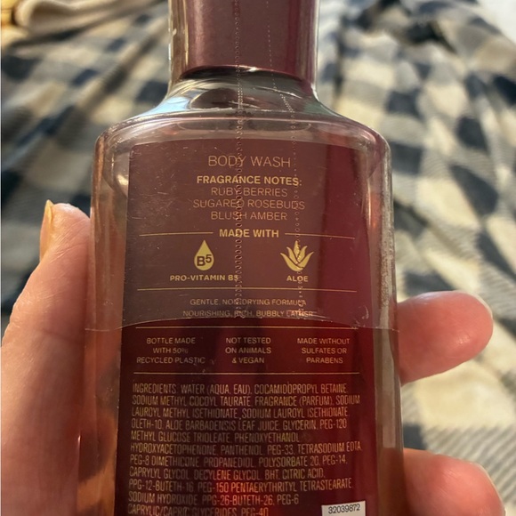 Bath & Body Works Covered in Roses Collection 4 Pc Set - Picture 3 of 5